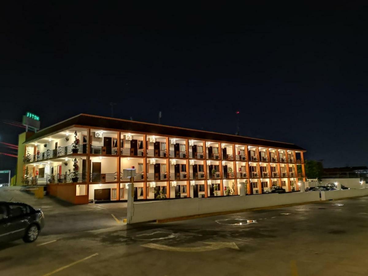Hotel Cucapa Matamoros  Εξωτερικό φωτογραφία